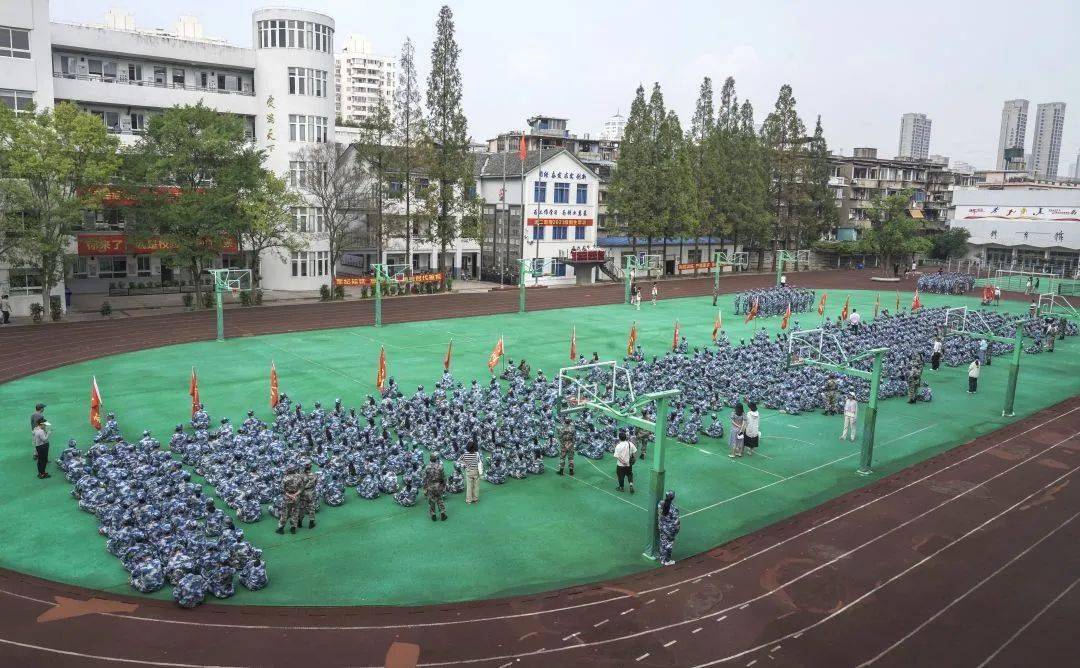 宜宾市商业职业中等专业学校电话(宜宾市职业技术学校官网)