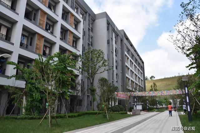 成都职业技术学校宿舍有空调吗(四川成都职业学院)