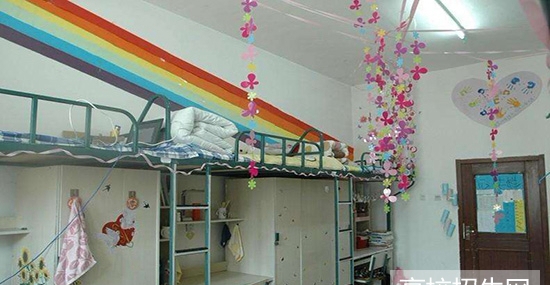 成都职业技术学校宿舍有空调吗(四川成都职业学院)