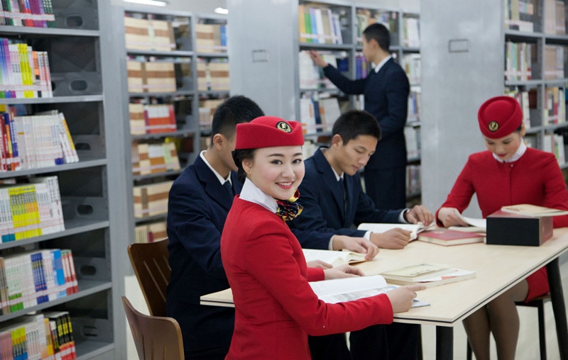 西南航空职业学校是公办还是民办(西南航空职业学院很乱)