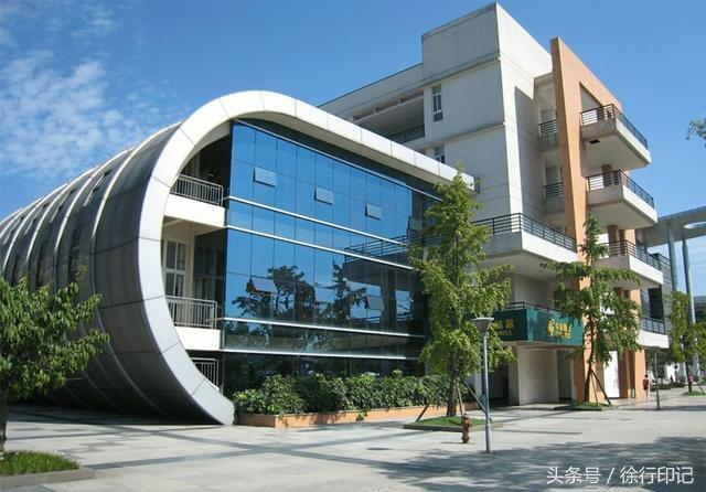 关于四川排名学校的信息