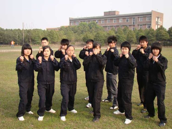 初中生上职业学校应该怎么上的简单介绍