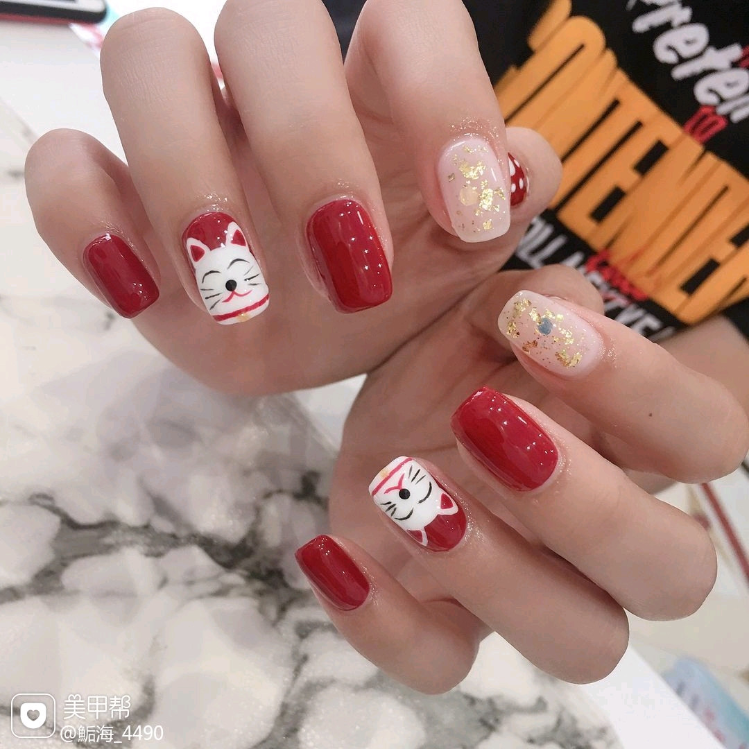 成都美甲学校哪里比较好(成都美甲培训班多少钱)