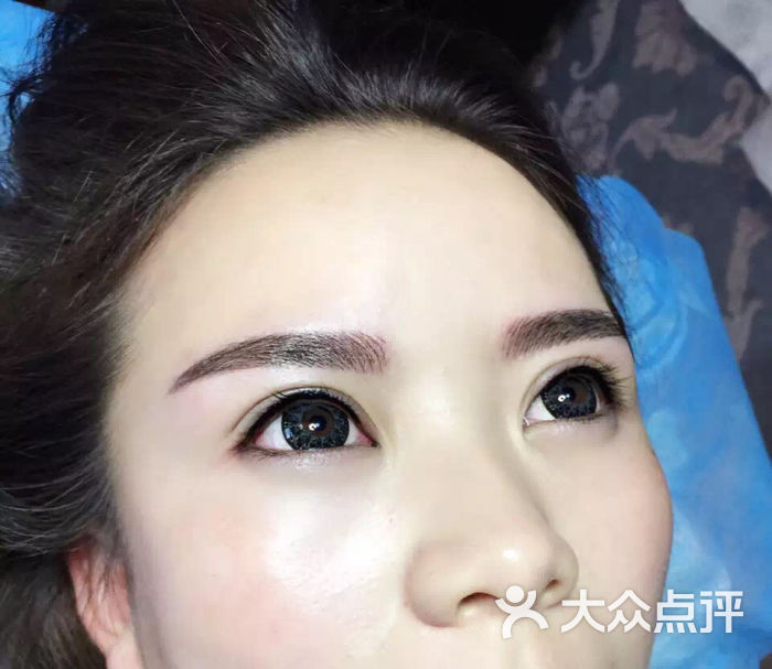 美甲美睫纹绣学校(美甲美睫纹绣学校名校广州一路时尚)