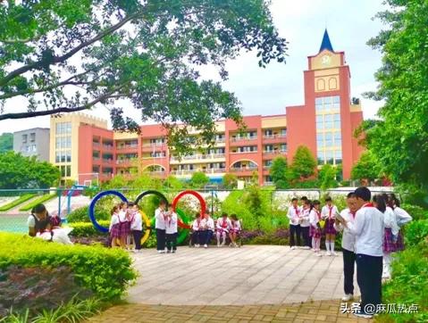 眉山映天学校学费多少(眉山映天学校官网)