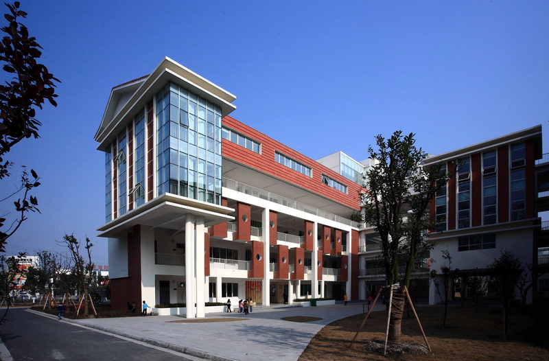 3十2学校有哪些(济南公办3十2学校有哪些)