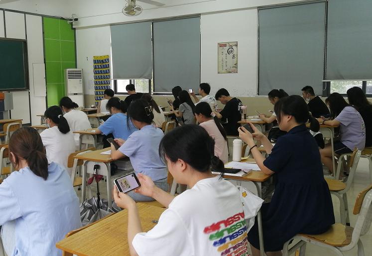 东莞卫生学校官网(东莞卫生学校学费多少)