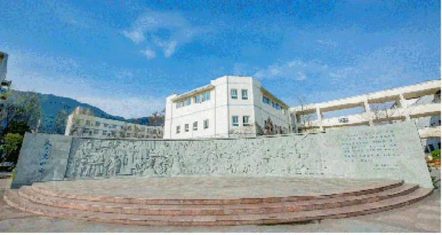 川北幼儿师范高等学校(川北幼儿师范高等学校专升本有哪些)