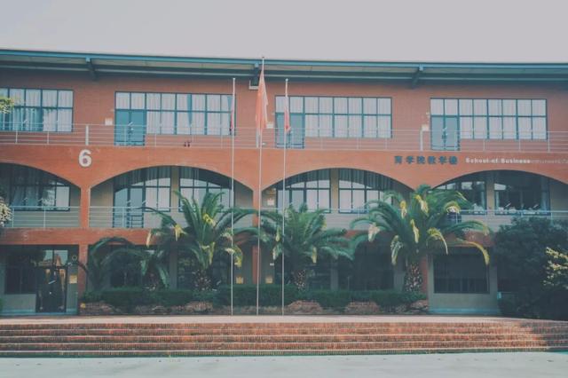 成都国际标榜职业学校(四川国际标榜职业学校官网)