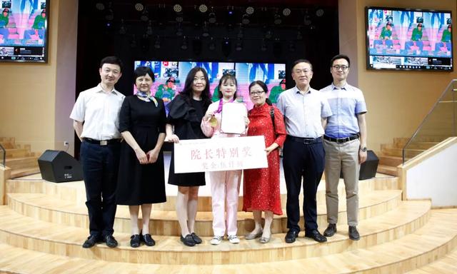 成都国际标榜职业学校(四川国际标榜职业学校官网)