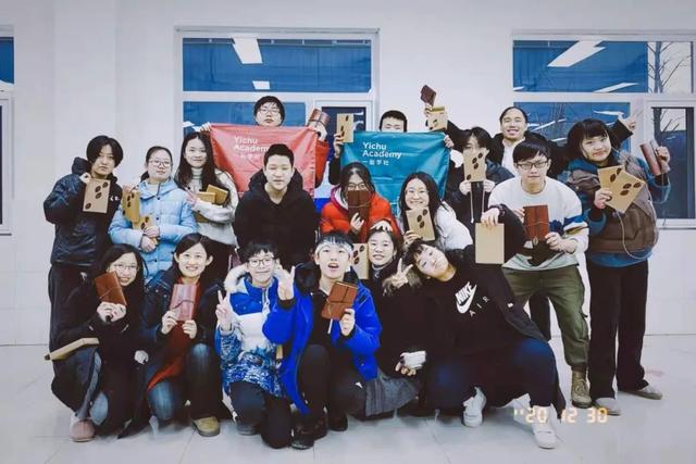 成都先锋学校(成都先锋学校电话地址)