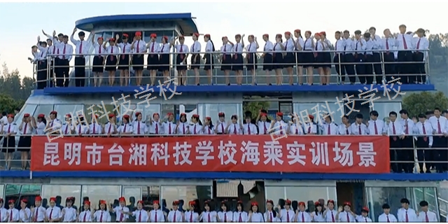 初中毕业读航空学校(初中毕业可以读军校吗)