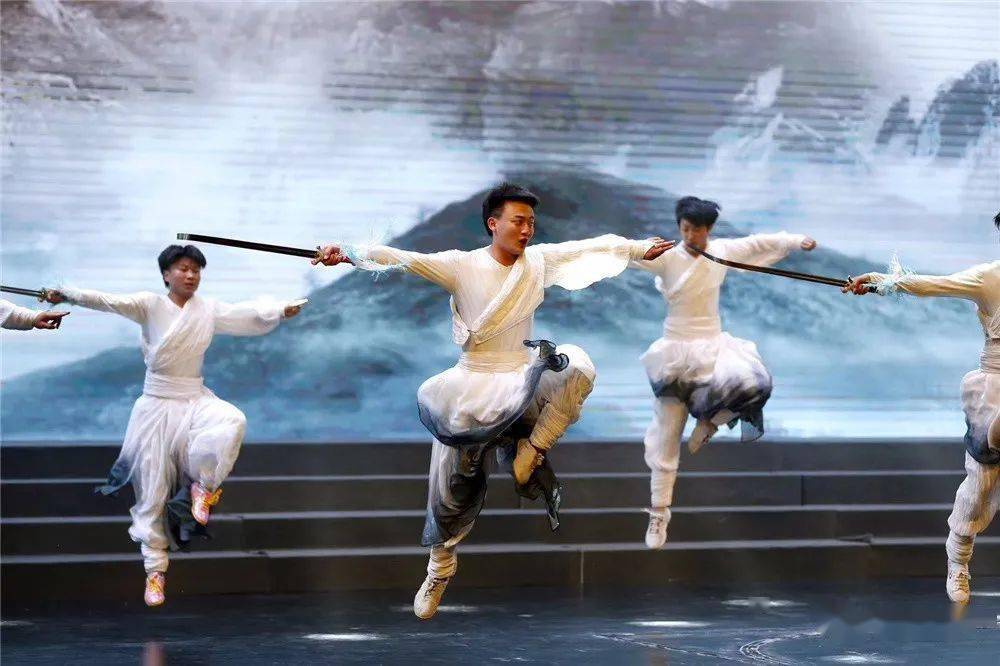 成都郫县文武学校咋样(文武学校收费)