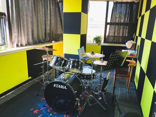 成都前十音乐集训学校(成都音乐艺考集训)
