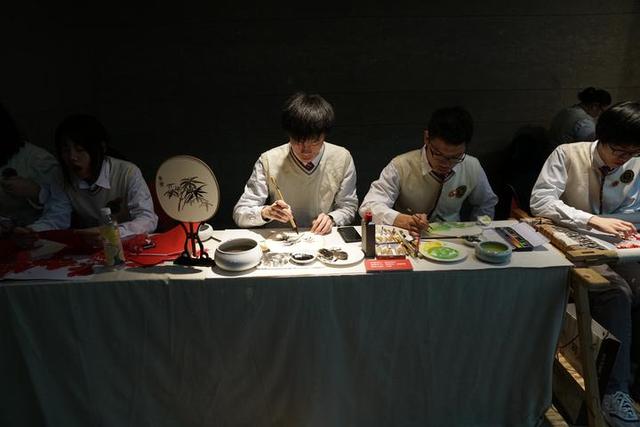 美术职业技术学校(陶瓷工艺美术职业技术学校)