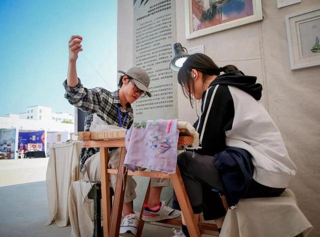 美术职业技术学校(陶瓷工艺美术职业技术学校)