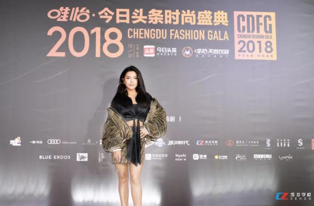 成妆学校怎么样(艺上美妆学校怎么样)