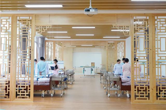 成都天府职业技术学校怎么样(成都天府新区职业技术学校)