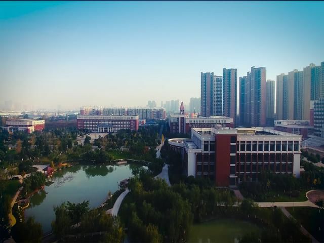 成都信息职业技术学校(长沙市信息职业技术学校)