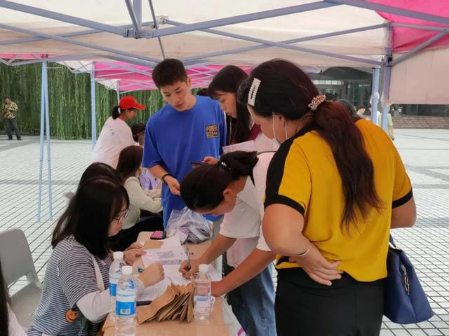 四川省成都市志翔职业学校(四川省成都市志翔职业学校2019届的学生)