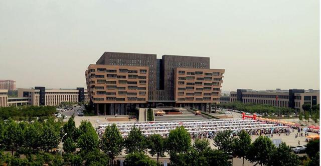 前十名职业技术学院(职业技术学院排名)