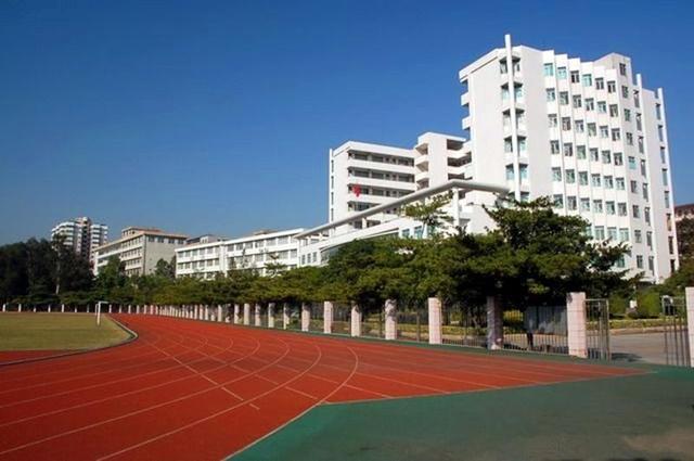 前十名职业技术学院(职业技术学院排名)