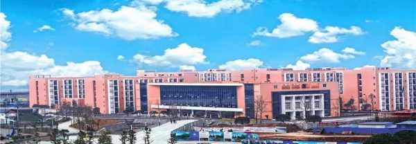 成都科技职业学校地址(成都科技技术学院)