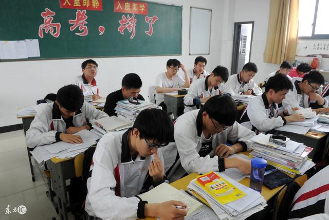 泸州职业高中排名(西安市职业高中学校排名)