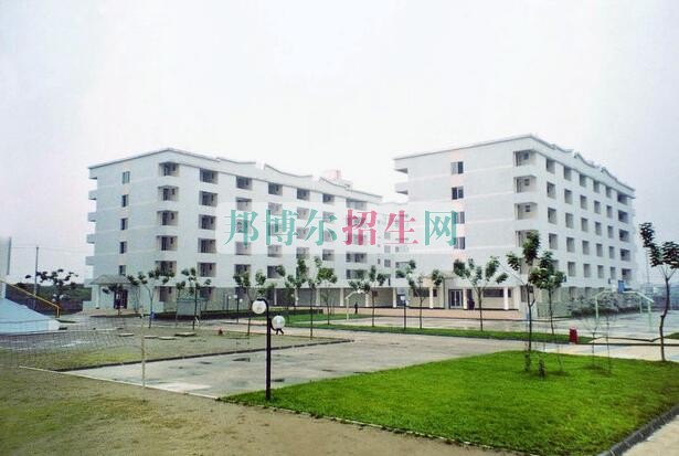 成职业技术学院(四川护理职业学院)