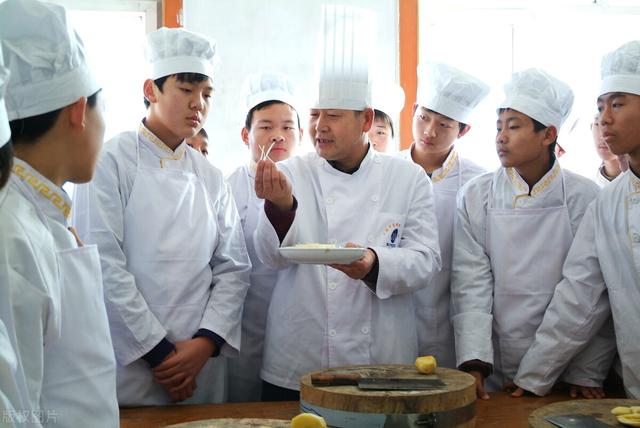 初中考不上高中怎么办(如果初中没有考上高中怎么办)