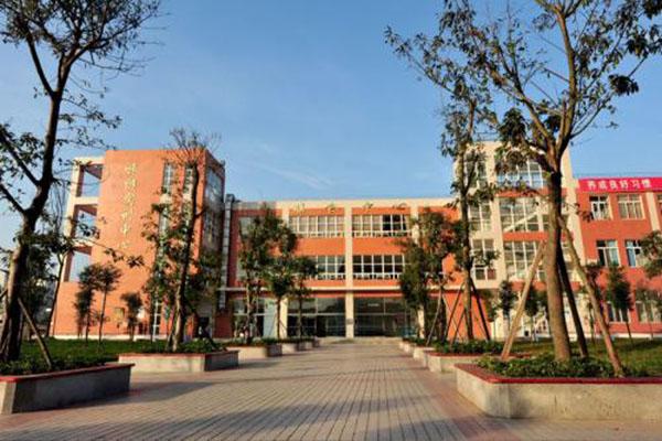 四川比较好的中职学校有哪些(四川比较好的公办中职学校)