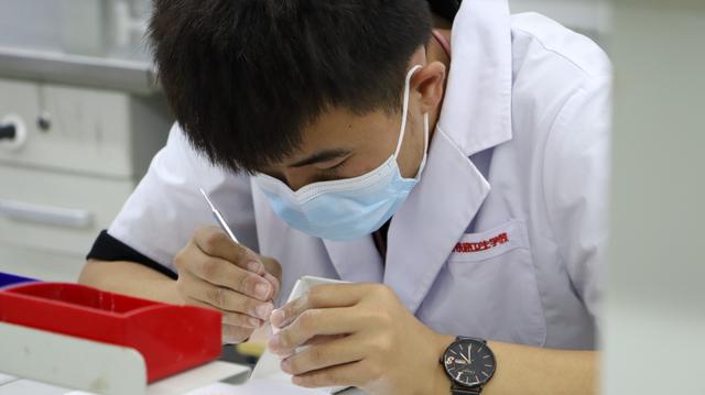 成都市卫生学校(成都市卫生学校怎么样)