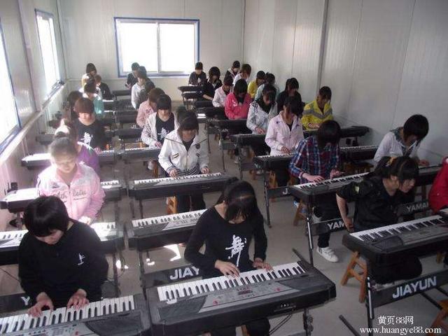 在哪里可以报名学幼师(幼师证在哪里报名)