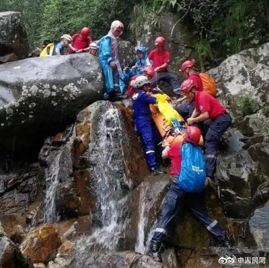 包含有成年幼师培训学校吗的词条