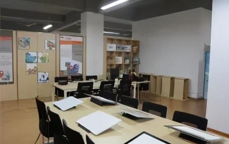 成都长江职业学校地址(成都新希望职业学校地址)