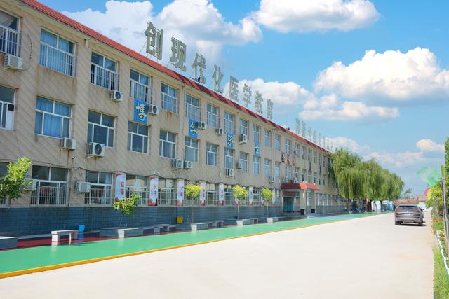 口腔学校大专院校哪个好(昆明口腔学校大专院校)