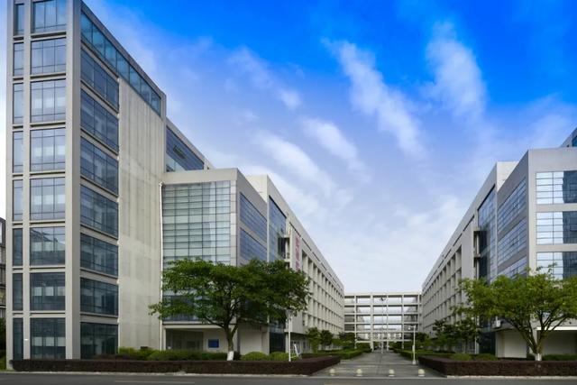 包含成都职业技术学校2021招生的词条