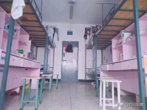 成都职业技术学院宿舍(四川成都城市职业技术学院)