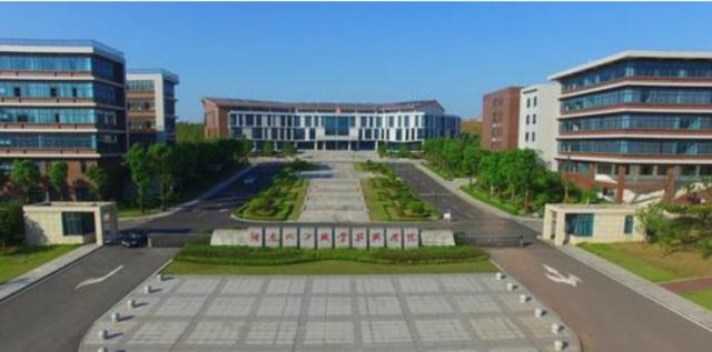 室内设计大专学校排名(室内设计大专学校排名江西省)