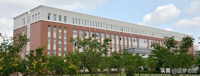 四川铁路公办最好学校(四川铁路卫生学校是公办吗)