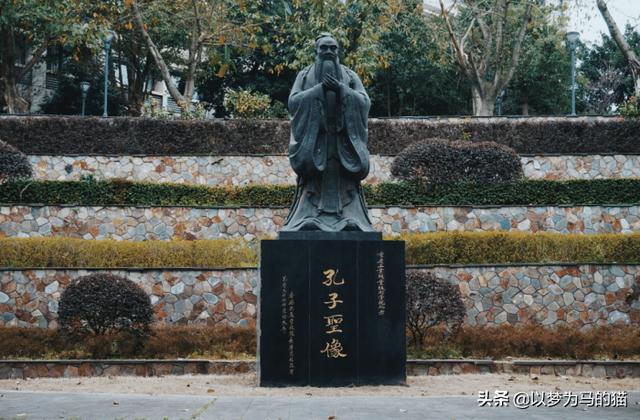 重庆职业技术学校哪个好(重庆商务职业技术学校)