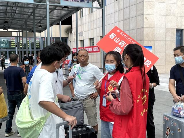 眉山药科职业学校怎么样(眉山药科职业学校分数线)