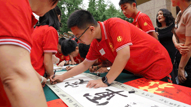成都叛逆期教育学校(专门教育叛逆孩子的学校)