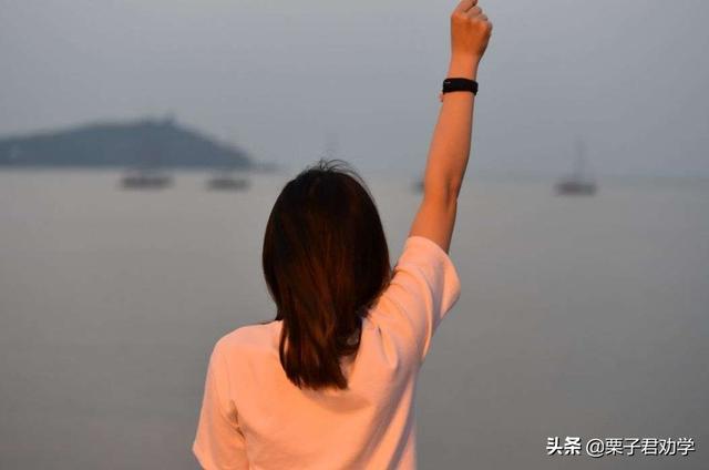 高中成绩差毕业后读什么学校(高中毕业后成绩差上什么学校)