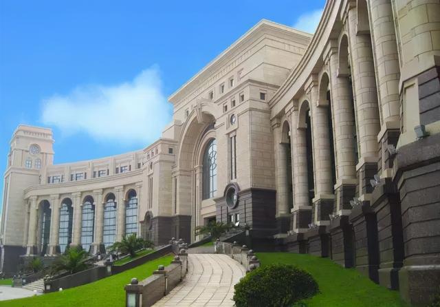 公办学校有哪些(昆明二本公办学校有哪些)