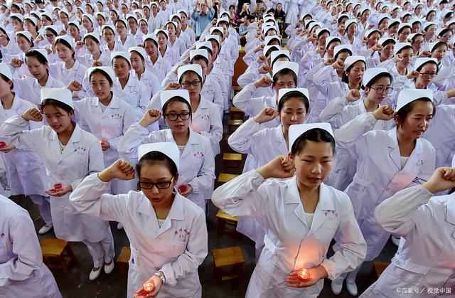 怎么选择职高学校哪个专业好(怎么选择职高学校哪个专业好葫芦岛)