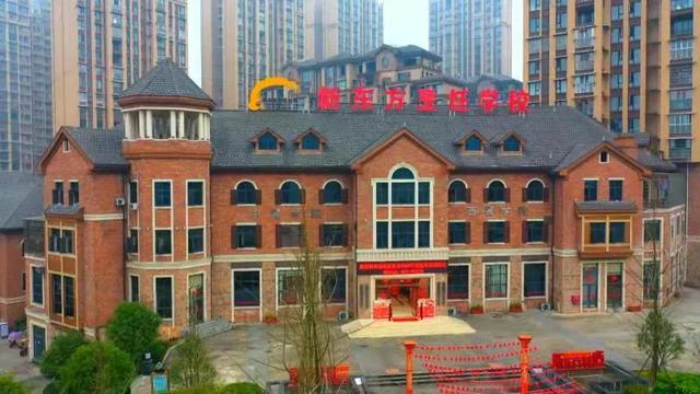 学厨师在哪里学最好(学厨师在哪里学最好)