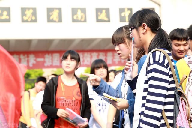 泸州警校录取分数线(全国警校分数线2021录取分数线)