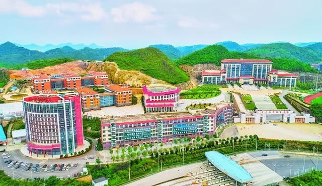 贵阳职校排名前十名学校(贵州贵阳职校排名前十名学校)