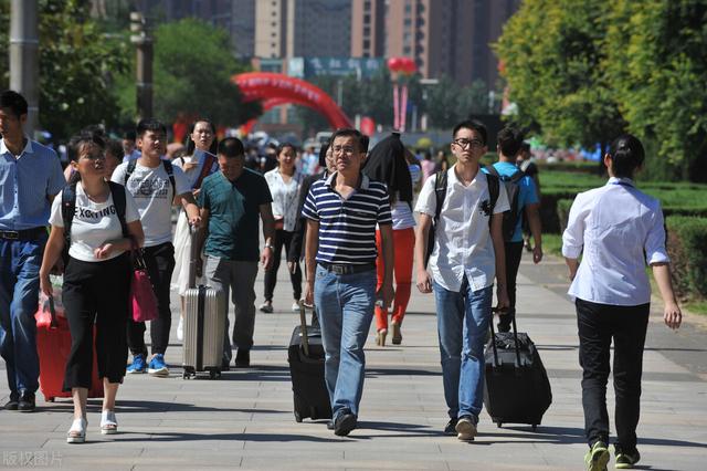 全日制大专扩招怎么报名(2021全日制大专扩招怎么报名)